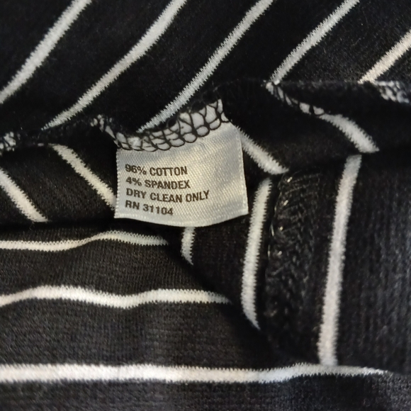 Crown & Ivy Dress Size 10 Color Black & White Striped - Picture 9 of 10